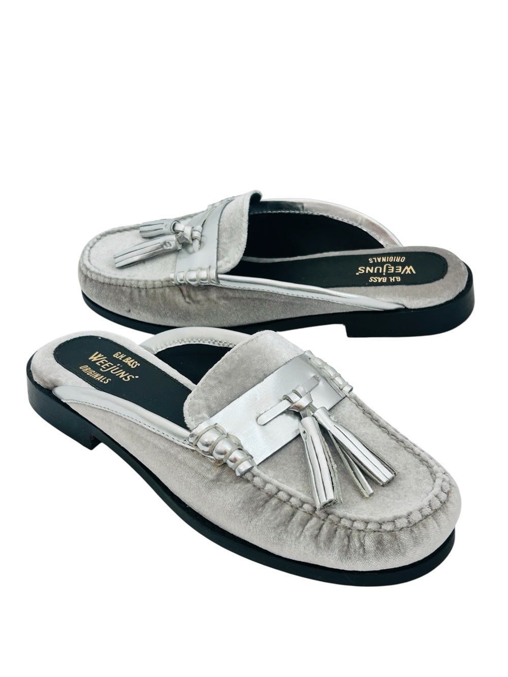Weejuns G.H. BASS Women’s Willow Velvet Mules Size 6.5 Silver Tasseled NWOB